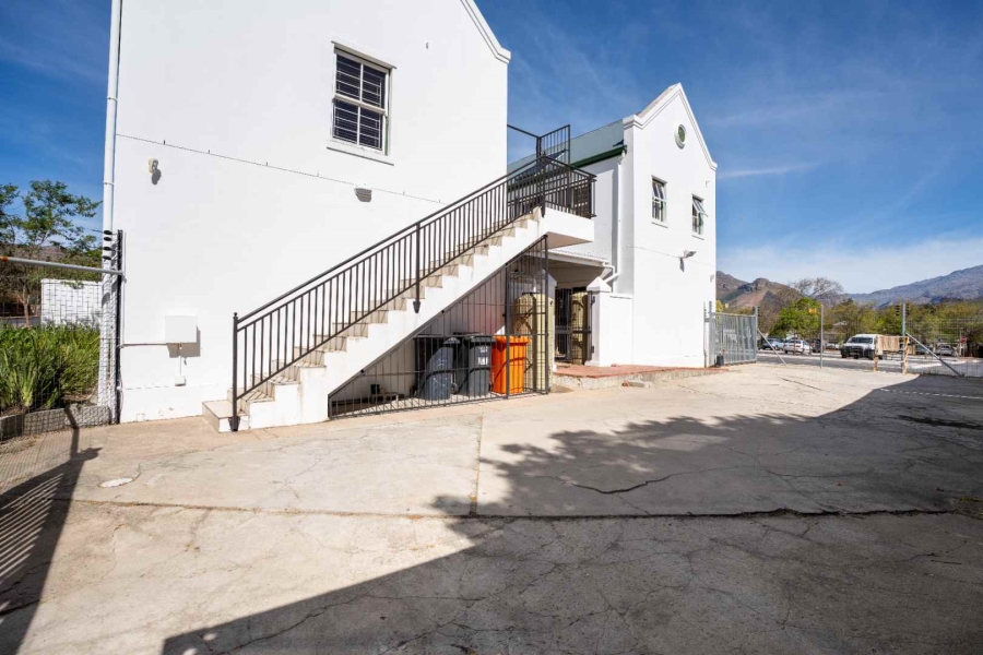 5 Bedroom Property for Sale in Franschhoek Western Cape